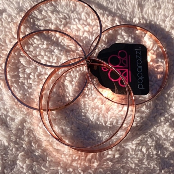 Stackable Style Bangles NWT - Picture 2 of 3